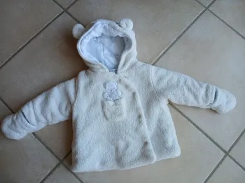 Veste bébé hiver à capuche