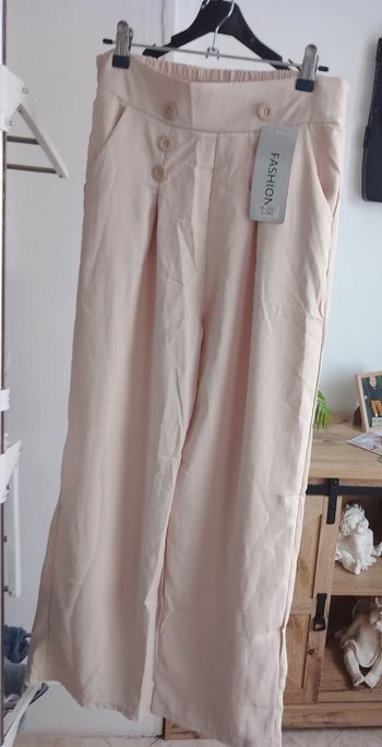 Pantalon neuf