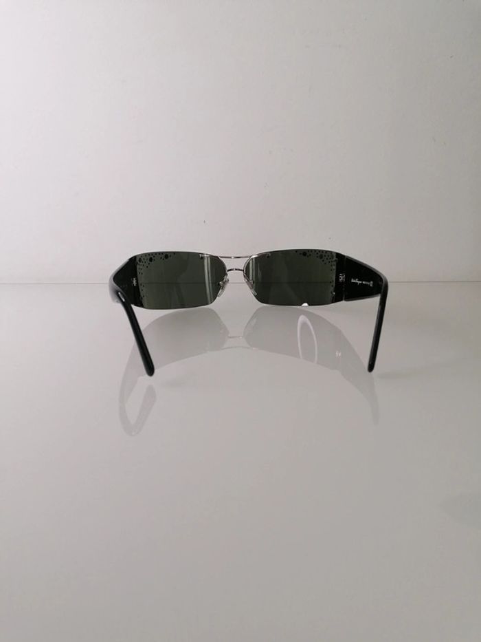 Lunettes de soleil - photo numéro 3
