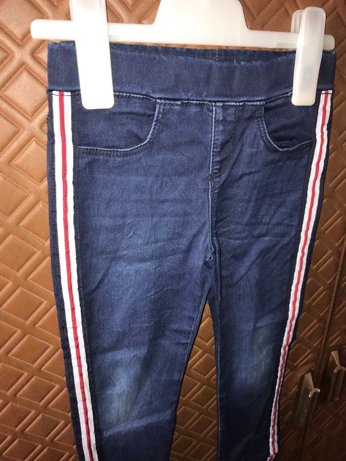 Jean bleu a bandes sur les côtés Vertbaudet 6 ans - photo numéro 2