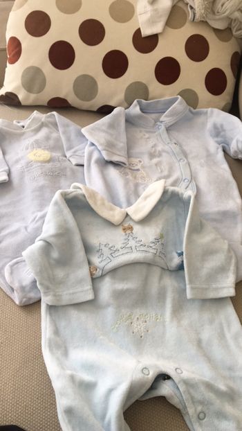 Lot de trois pyjamas velours