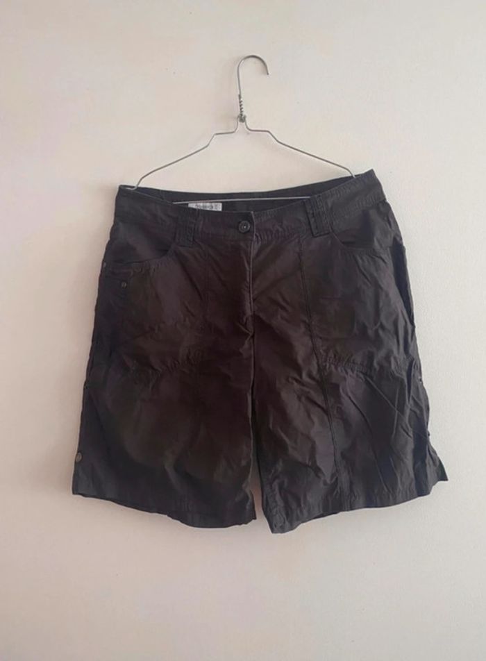 Short yessica 42 - photo numéro 2