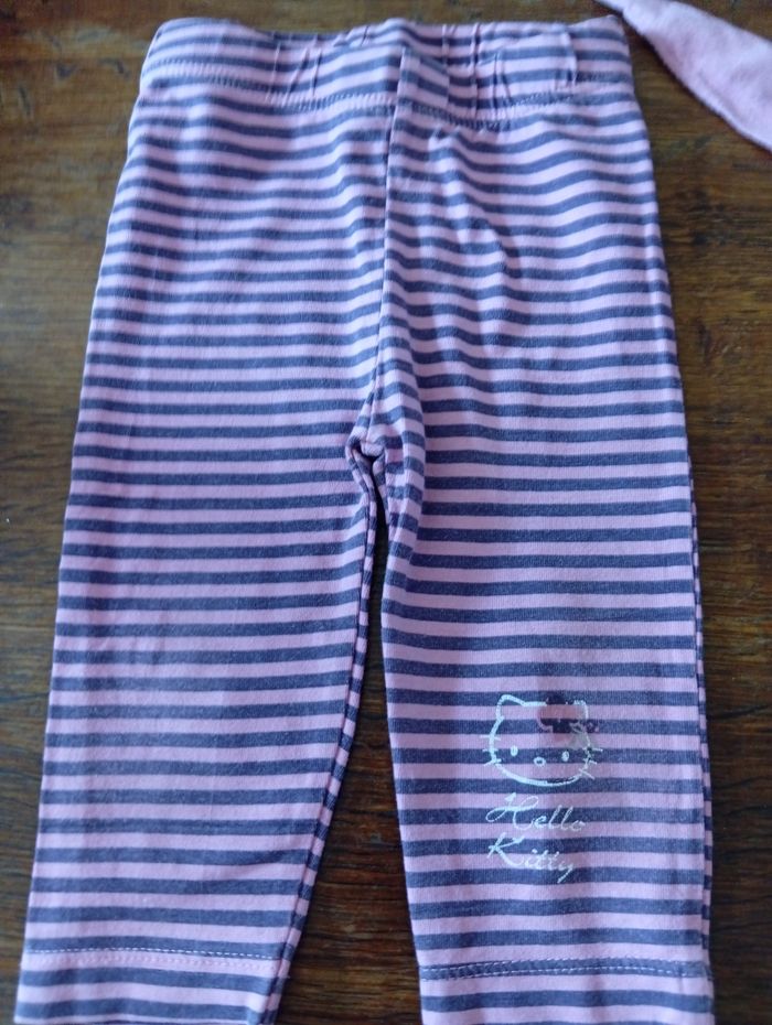 Ensemble hello kitty taille 6 mois - photo numéro 7