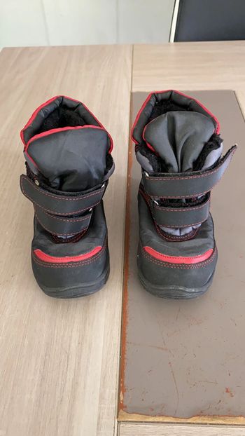 Botte de neige pointure 25