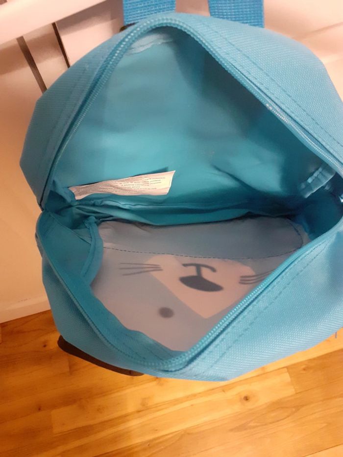 Sac à dos maternelle neuf - photo numéro 8