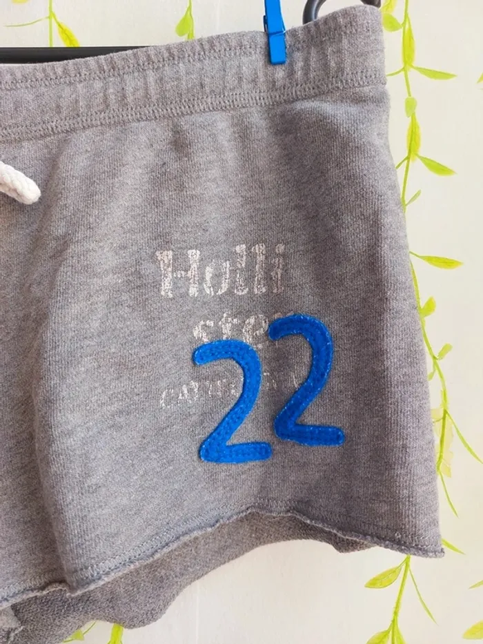 Short Hollister – M – Gris – État : Excellent - photo numéro 3
