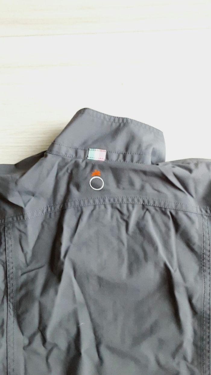 Vêtement fille veste blouson Oxylane coupe vent gris 14 ans Neuf - photo numéro 5