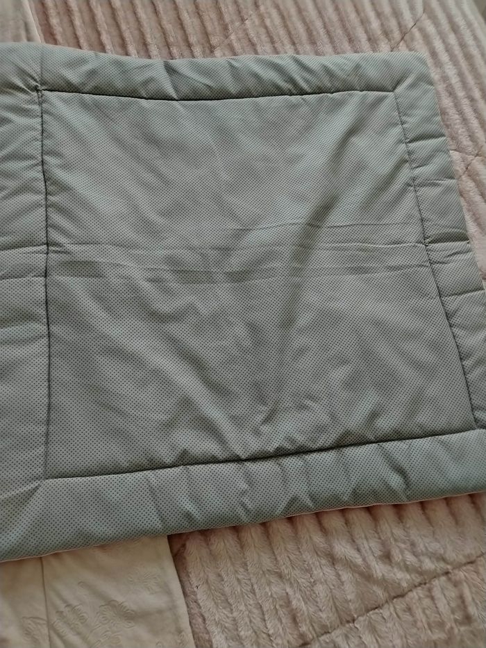 Tapis bébé 100/100 cm - photo numéro 4