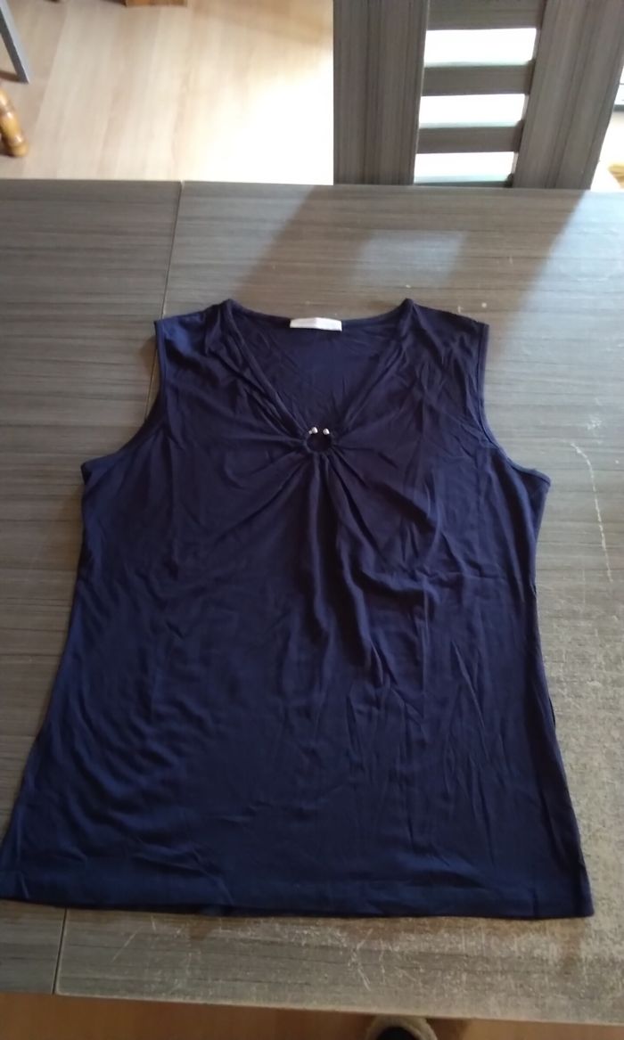 T-shirt haut débardeur