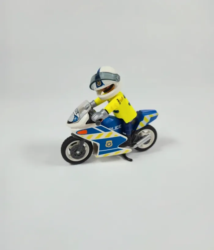 Playmobil Policier à moto et voleur - photo numéro 6