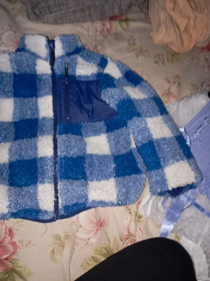 Blouson garçon tbe 6;7 ans - photo numéro 3
