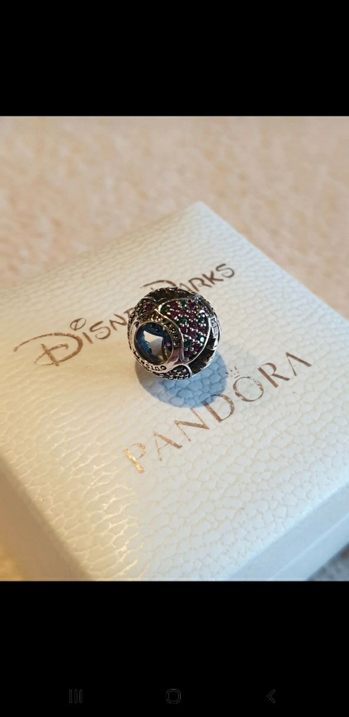 Charm Pandora >< Disney Parks Minnie Holiday Bow 2015 - Édition Limitée - photo numéro 4