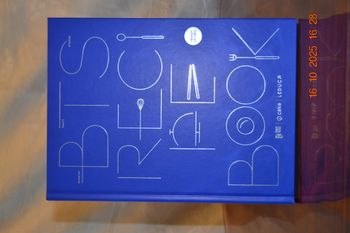 Livre de recettes BTS "Cook with BTS"