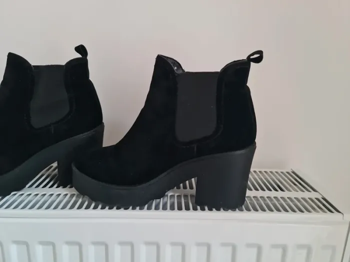 Bottines 39 daim - photo numéro 2