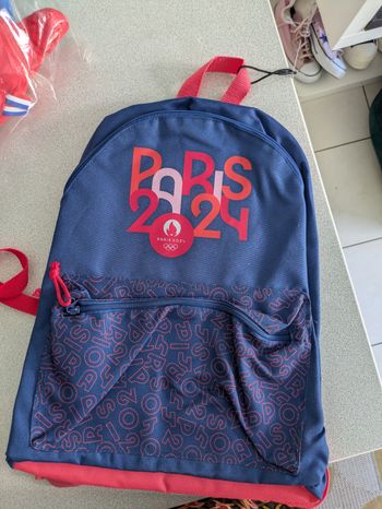 Lot 2 sacs JO Paris neufs