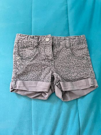 Short nky 4 ans