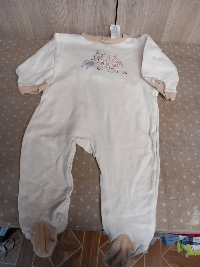Pyjamas - photo numéro 2