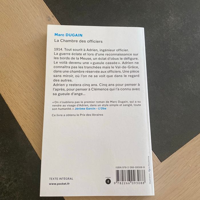 « La chambre des officiers » - photo numéro 2