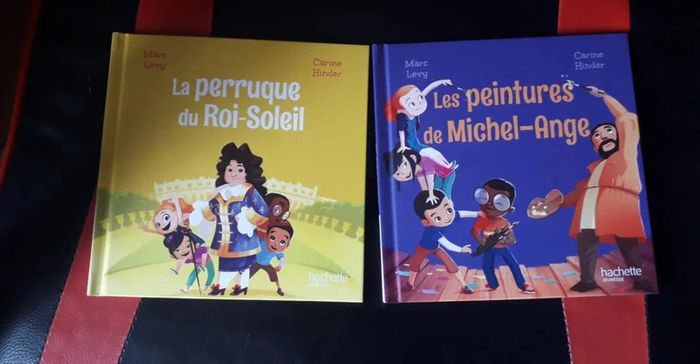 Lot Livres Mc Do / Les peintures de Michel-Ange / La perruque du Roi- Soleil.