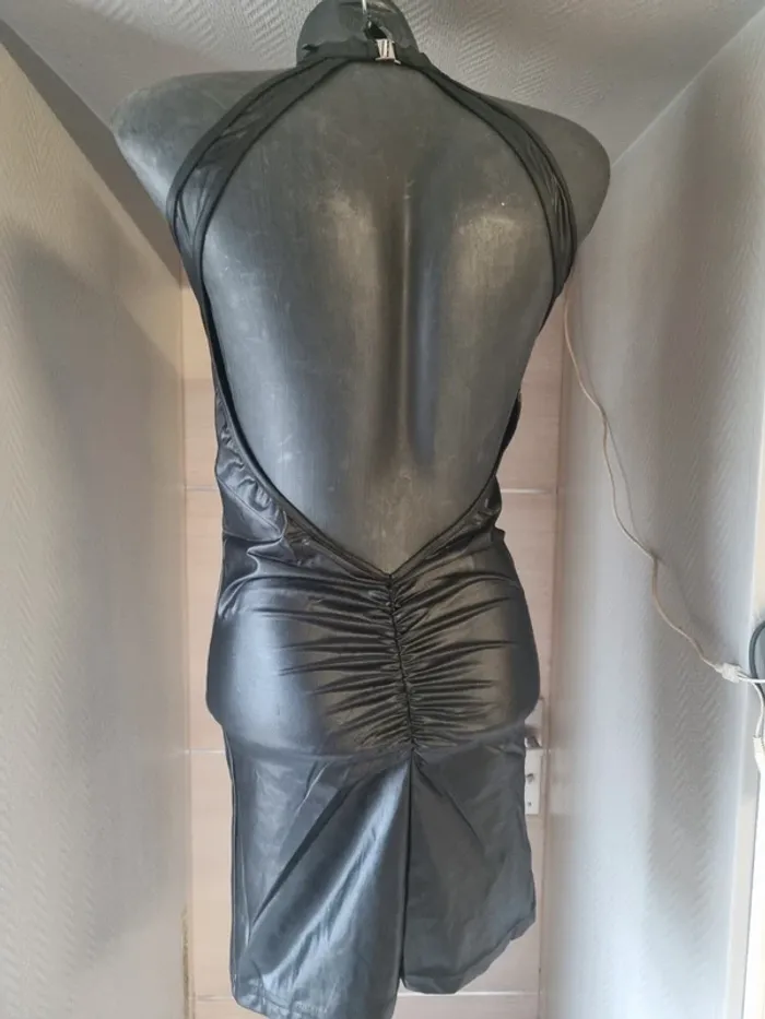Robe sexy M - photo numéro 2