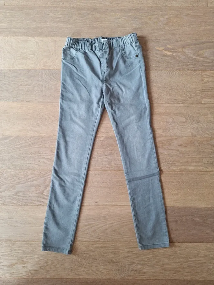 Lot 6 jeans pantalons enfant fille 12 ans - photo numéro 5