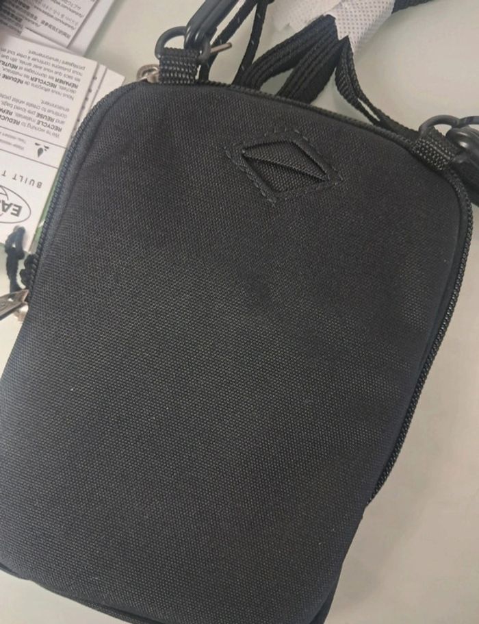 Eastpak sacoche bandoulière neuve - photo numéro 4