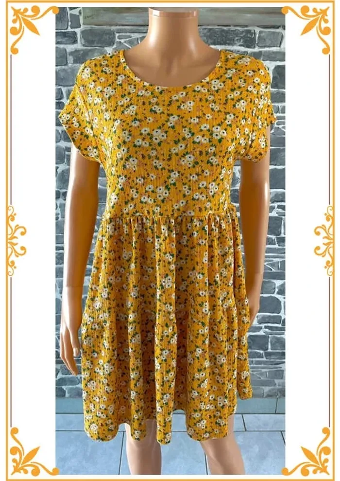 Robe " Bershka " 👗