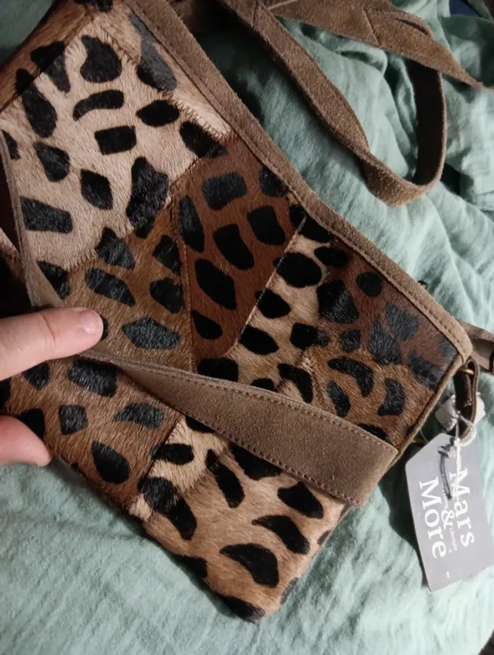 Jolie sac pochette en peau - photo numéro 4