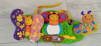 Jouet musical a accrocher butinelle arceau des découvertes VTech