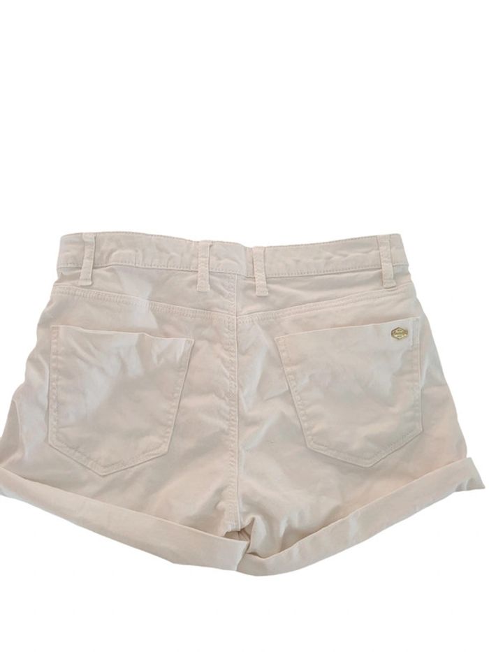 Short en jean taille 32 - photo numéro 2