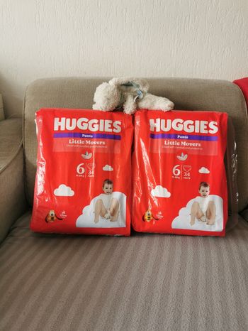 Lot de 2 paquets de 34 couches Huggies Little Movers Pants (T6: 15-25 Kg)