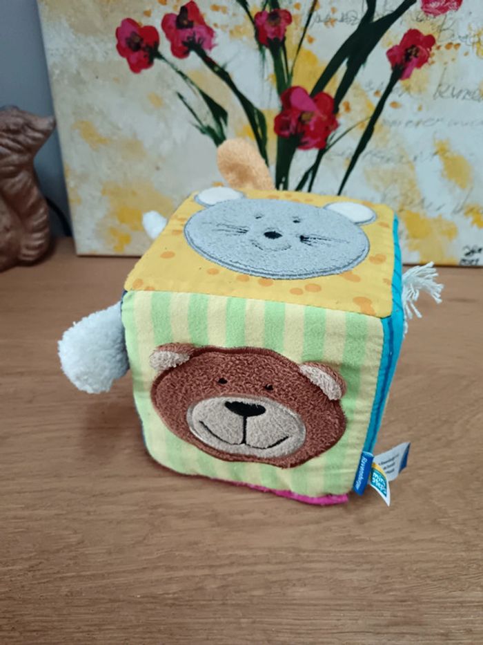 Cube d'activités ravensburger sonore animaux