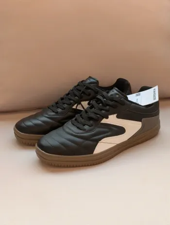 Bershka Basket homme Taille 40 Neuve
