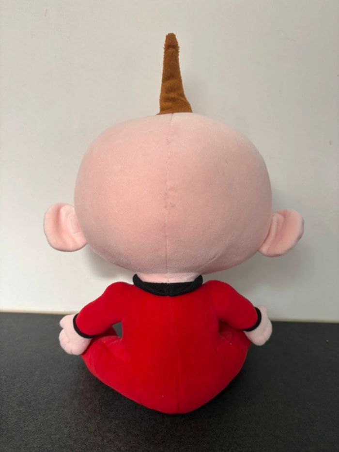 Peluche Disney indestructibles bébé Jack Jack - photo numéro 2