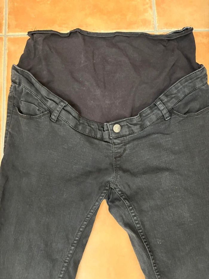 Jean grossesse noir Kiabi T40 - photo numéro 2