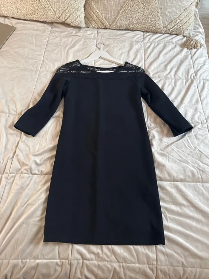 Robe noir femme