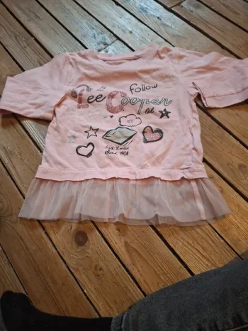 Tshirt taille 2 ans