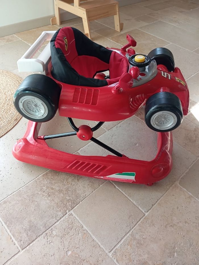Trotteur voiture - photo numéro 2