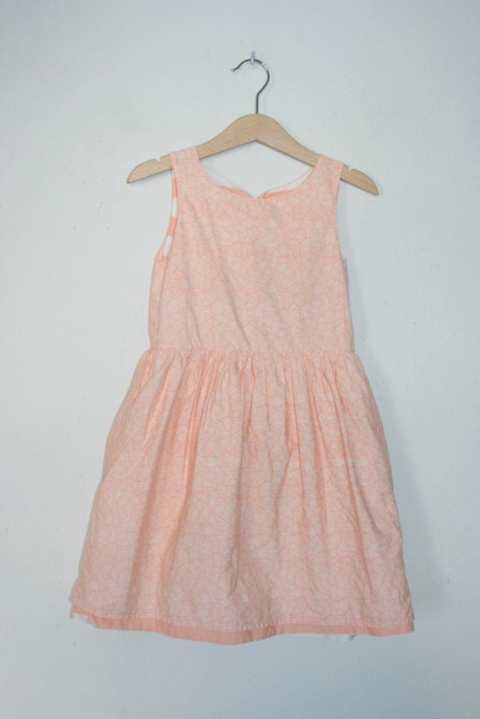 Robe réversible Kiabi taille 5 ans - photo numéro 3
