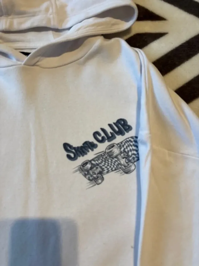 Pull à capuche - photo numéro 2