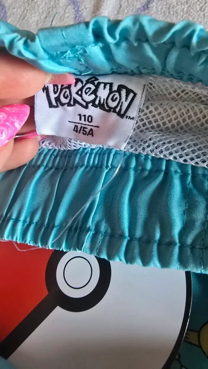 Maillot de bain short pokemon neuf taille 4-5ans - photo numéro 3