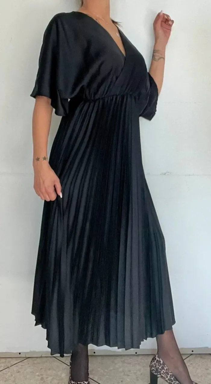 Robe longue noire plissée taille 2 - senes - photo numéro 2