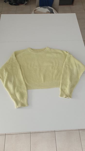 Pull jaune court neuf en S