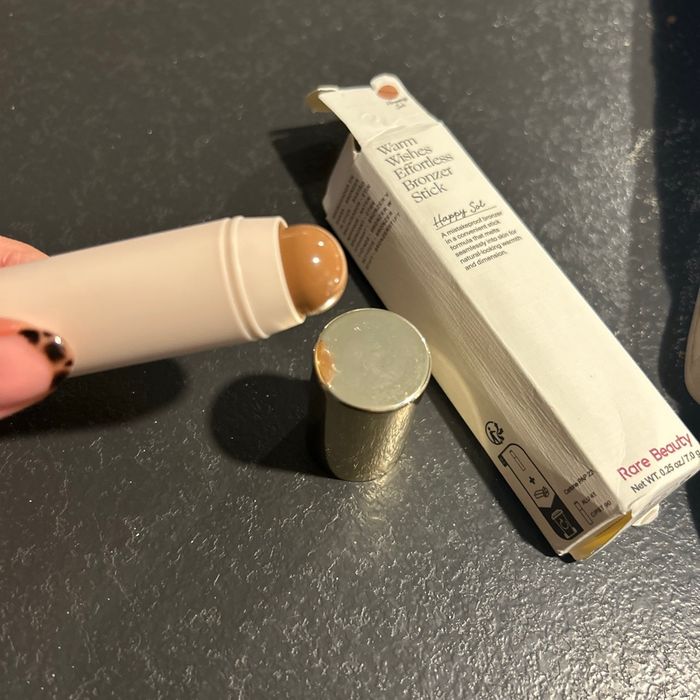 Rare beauté stick  bronzer - photo numéro 3