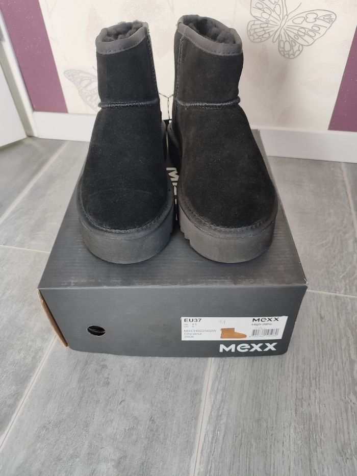 Bottes fourrées en 37 mexx - photo numéro 2