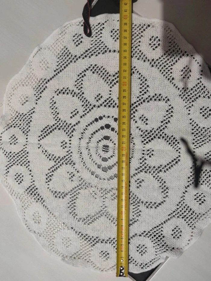 Lot de 2 napperons crochet - photo numéro 2