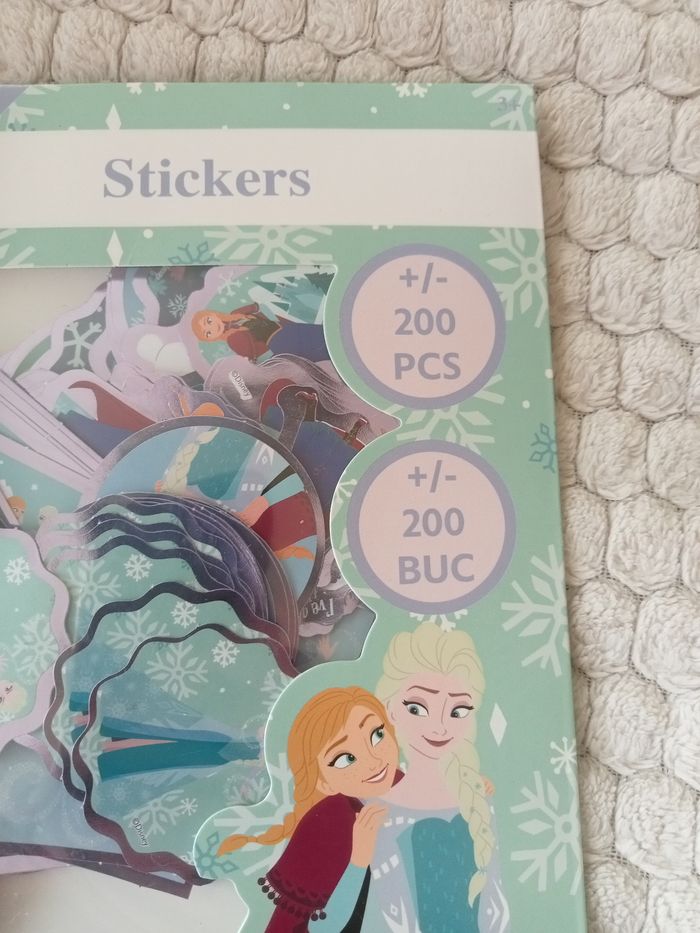 Pochette de stickers la reine des neiges