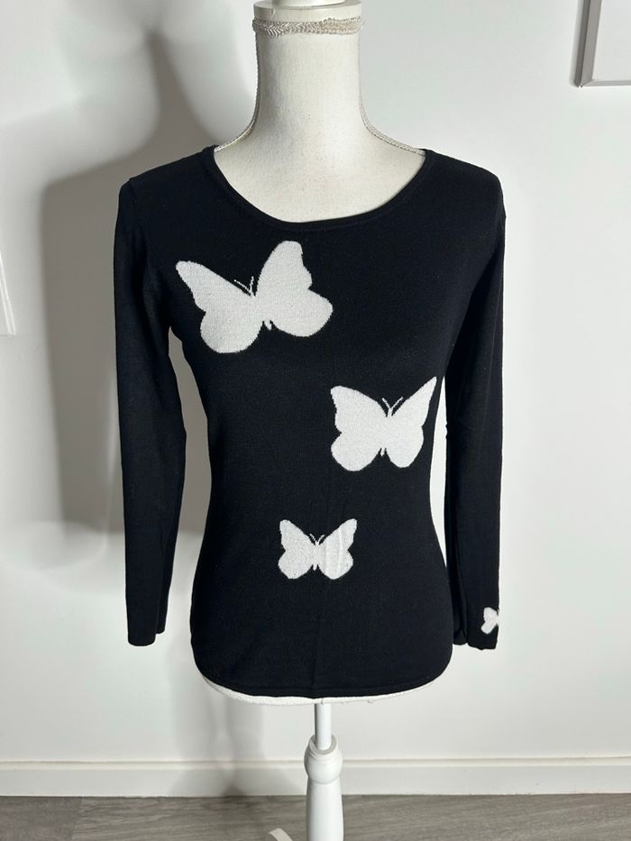 Pull papillons noir et blanc UJA T36 S