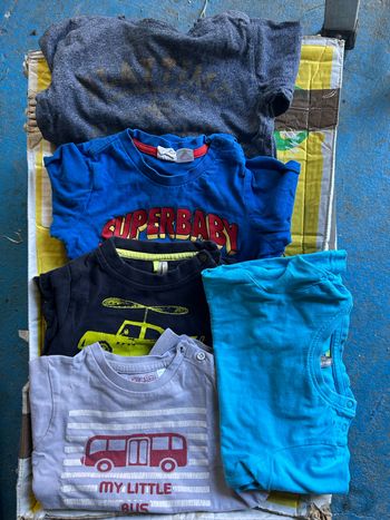 Lot de vêtements 18 mois