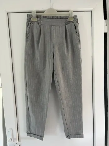 Pantalon à rayures